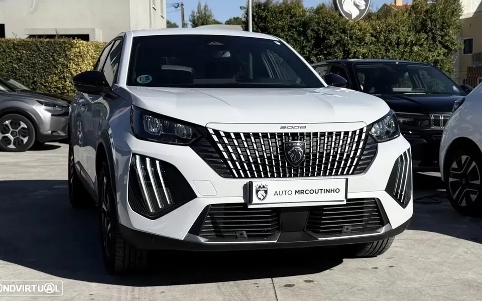 Peugeot 2008 1.2 Hybrid Allure e-DCS6