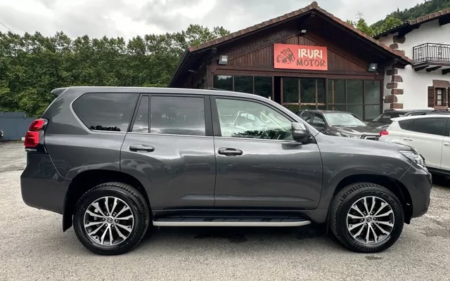 TOYOTA Land Cruiser Land Cruiser D-4D VXL Aut.