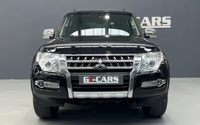 MITSUBISHI Montero Montero 3.2DI-D Kaiteki 5AT 200