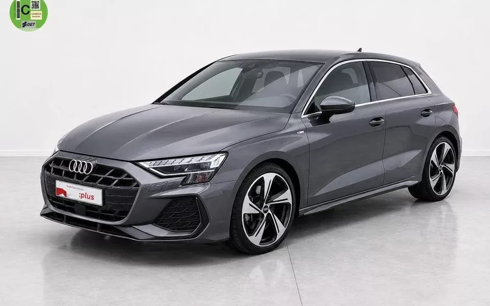 AUDI A3 A3 Sportback TDI S line S tronic 110kW