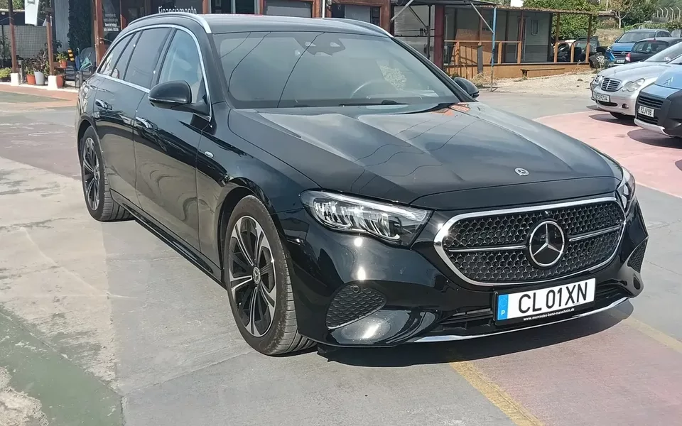 Mercedes-Benz E 300