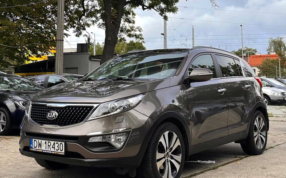KIA SPORTAGE SUV 4×4
