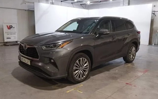 TOYOTA Highlander 2.5 Advance P. Met. Techo Panorámico