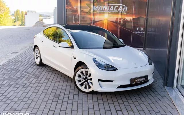 Tesla Model 3 Standard Range Plus RWD