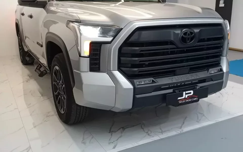 TOYOTA Tundra TOYOTA Tundra Todoterreno Automático de 4 Puertas