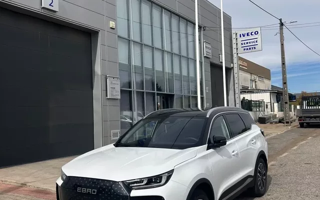 Ebro s700 1.5 TGDI HEV Luxury