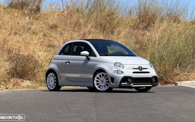 Abarth 595C 1.4 T-Jet Esseesse