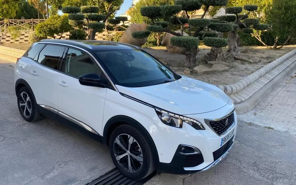 PEUGEOT 3008 SUV 3008 1.5BlueHDi Allure Pack S&S 130
