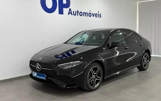 Mercedes-Benz A 250 Limousine e AMG Line