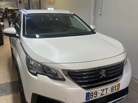 Peugeot 5008 1.5 BlueHDi Allure Pack EAT8