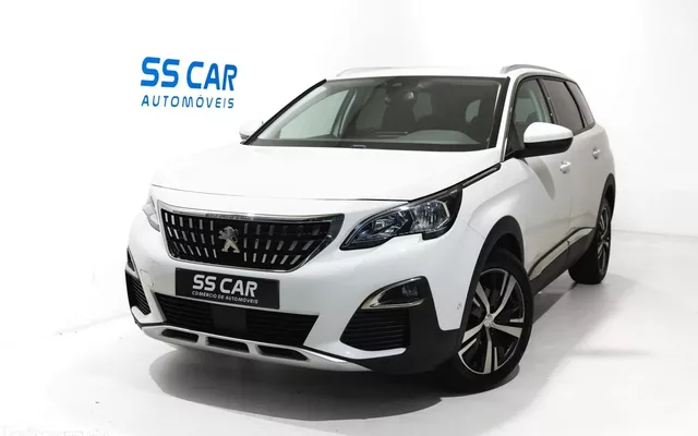 Peugeot 5008 1.2 PureTech Allure EAT8