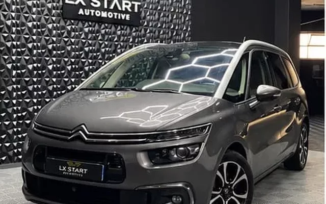 Citroën C4 Spacetourer PureTech 130 Stop&Start EAT8 SHINE