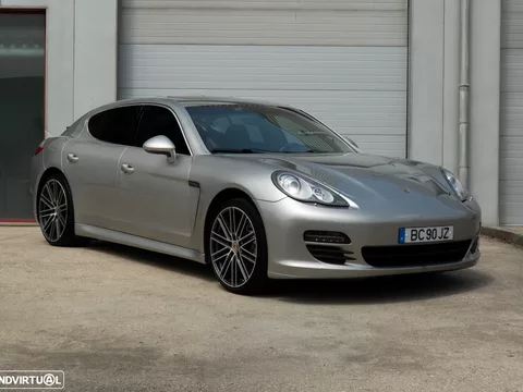 Porsche Panamera S PDK