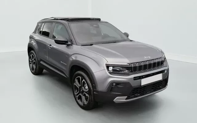 Jeep Avenger 1.2 T3 E-HYBRID 110 BVR SUMMIT Zéro km immatriculé