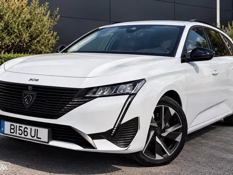 Peugeot 308 SW 1.2 PureTech Allure EAT8