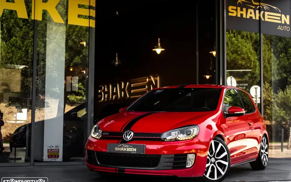 VW Golf 2.0 GTI DSG adidas