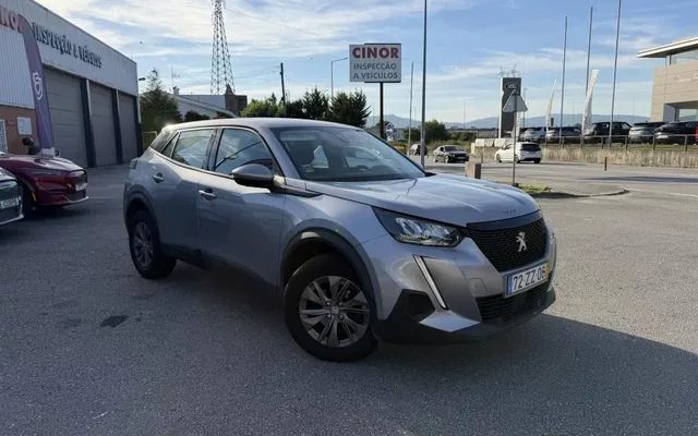 Peugeot 2008 1.2 PureTech Allure Pack