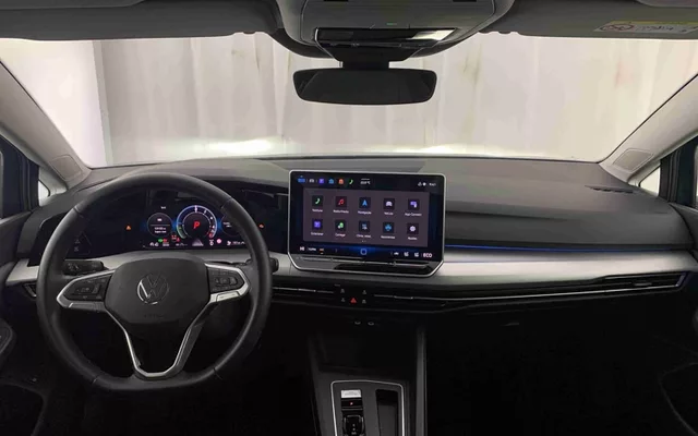VOLKSWAGEN - Golf - Golf 1.5 TSI e-Hybrid Life DSG Versão Fiscal