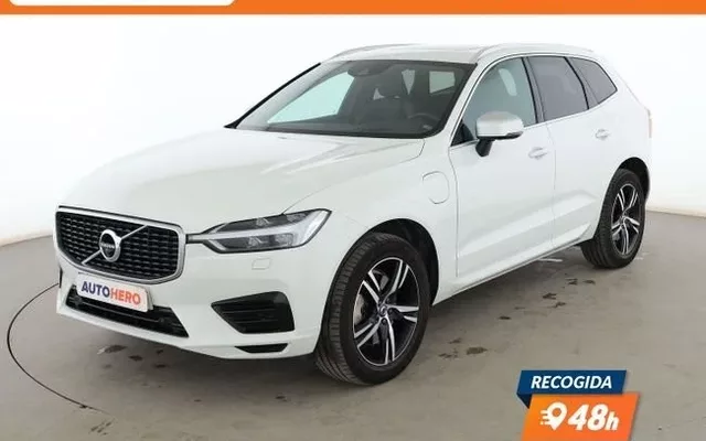 VOLVO XC60 2.0 T8 Plug-in Hybrid R-Design AWD