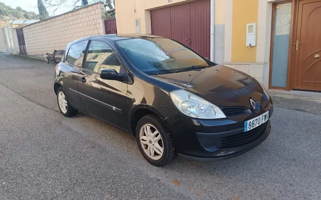 RENAULT Clio Clio 1.2 16v Techno