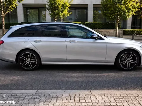 Mercedes-Benz E 220 d AMG 7L