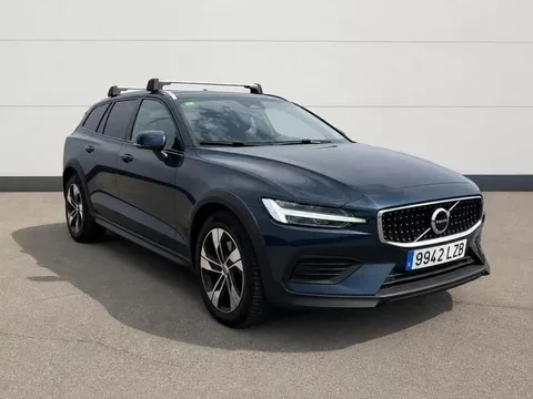 VOLVO V60 2.0 B4 D CROSS COUNTRY CORE AUTO AWD 197 5P