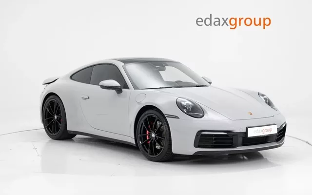 Porsche 911 (992)