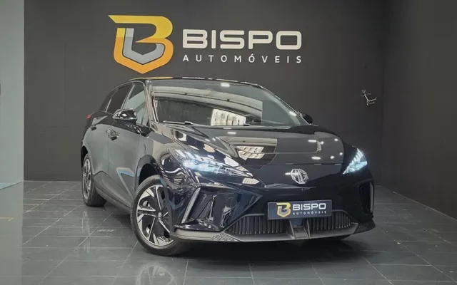 MG MG4 64 kWh Luxury