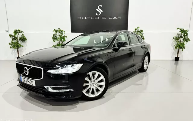 Volvo S90 2.0 T8 Momentum AWD Geartronic