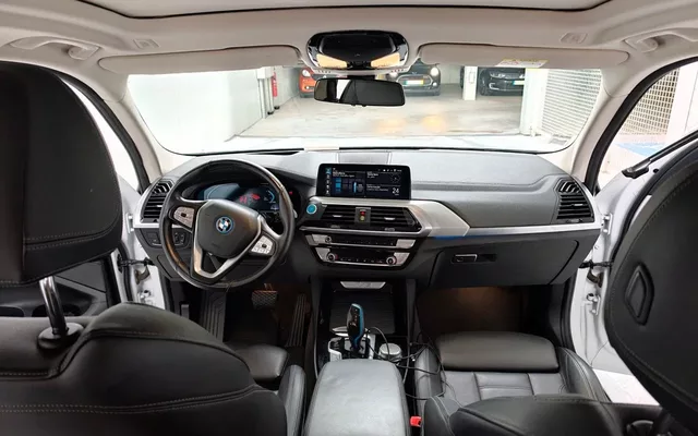 BMW iX3 Impressive