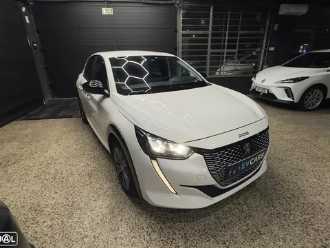 Peugeot e-208 Active Pack