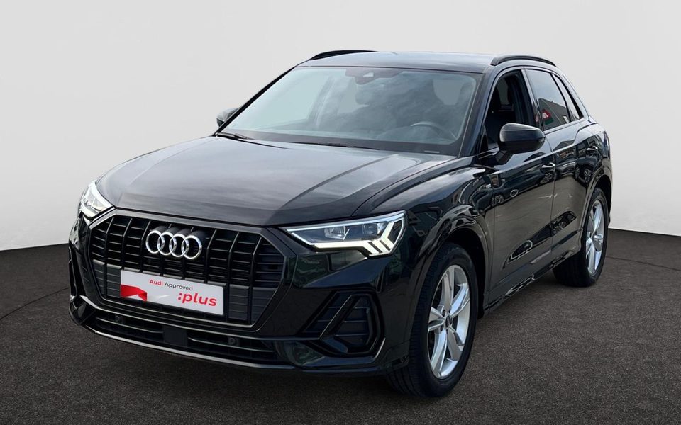 AUDI Q3 S-LINE AUTOMAAT 150PK CARPLAY GPS CAMERA FULL LED