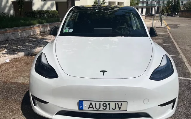 Tesla Model Y Tração Traseira