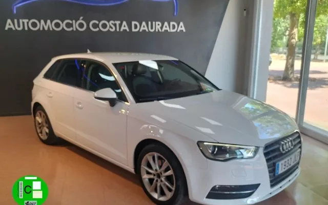 AUDI A3 A3 Sportback 1.6TDI Design Edition 81kW