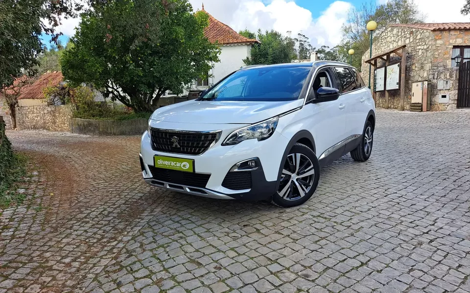 Peugeot 5008 BlueHDI 130 EAT8 Allure