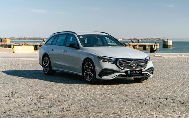 Mercedes-Benz E 300 e Station