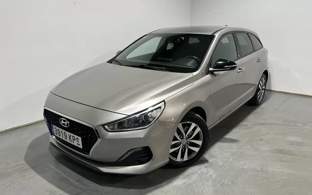 HYUNDAI i30 i30 CW 1.6CRDi Go 116