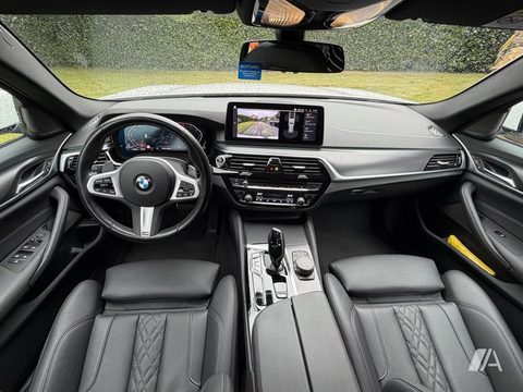 BMW Serie 5 530dA Touring Luxury Line xDrive