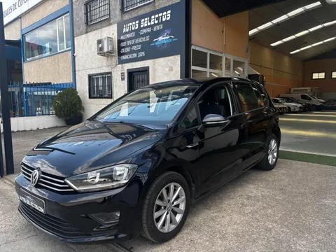 VOLKSWAGEN Golf Golf Sportsvan 1.6TDI CR BMT Bluemotion 81kW - 8999€ en Yuncos