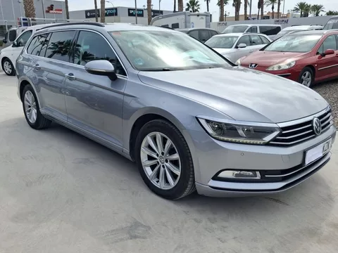 VOLKSWAGEN Passat Passat Variant 2.0TDI R-Line Exclusive