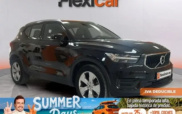 VOLVO XC40 XC40 T3 Momentum
