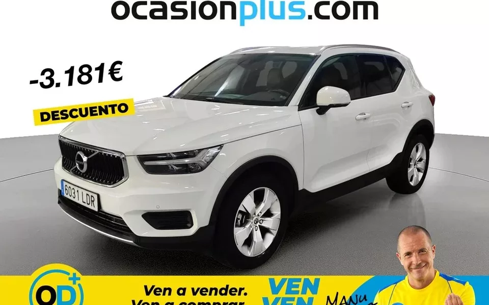 VOLVO XC40 XC40 T3 Momentum