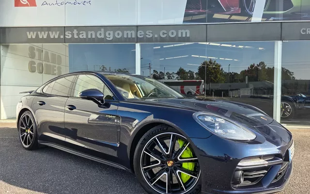 Porsche Panamera Turbo S E-Hybrid Executive