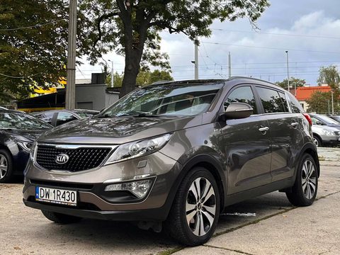 KIA SPORTAGE SUV 4×4