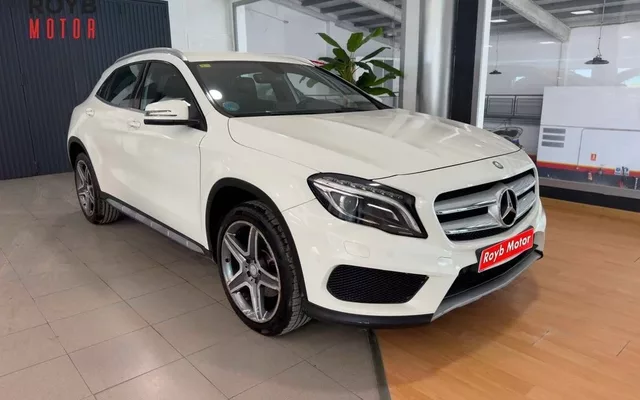 MERCEDES-BENZ Clase GLA GLA 220d AMG Line 7G-DCT