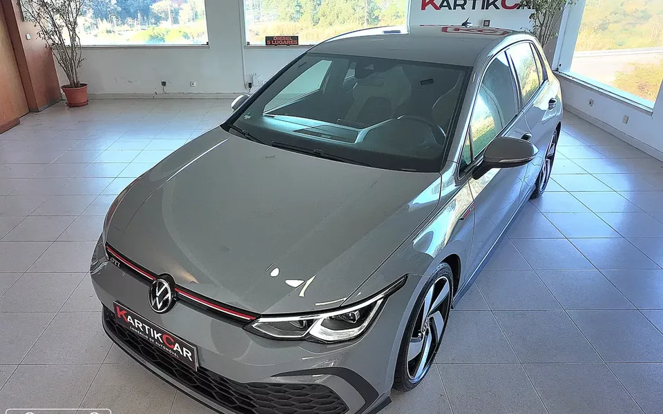 VW Golf 2.0 TSI GTI DSG Performance