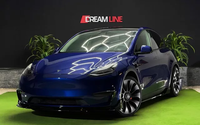Tesla Model Y Performance AWD