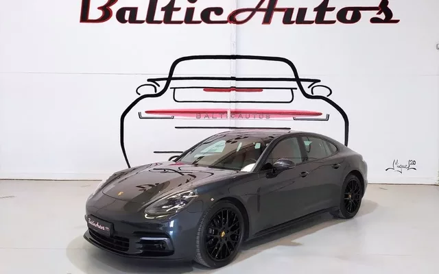 PORSCHE Panamera Panamera 4 Aut.