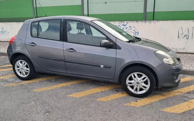 Renault Clio 1.2 16V Dynamique Luxe