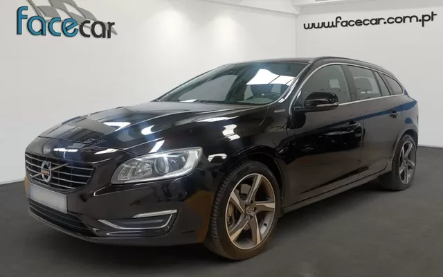 Volvo V60 2.4 D6 Momentum AWD Phev